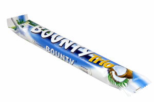 Батончик шоколадный Баунти Трио 82г