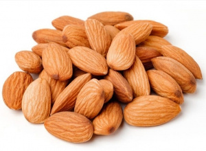 Миндаль очищенный 1кг