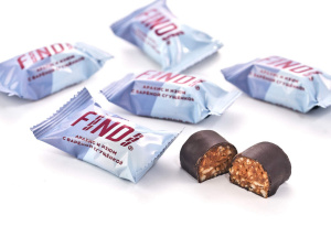 Конфеты FINDI арахис и изюм с вареной сгущенкой в шоколадной глазури 1кг